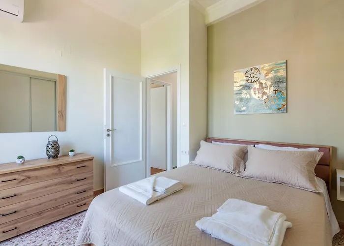 Renaissance Apartment, Feeling The Heartbeat Of Rethymno!