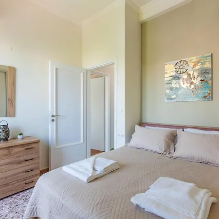 Renaissance Apartment, Feeling The Heartbeat Of Rethymno!