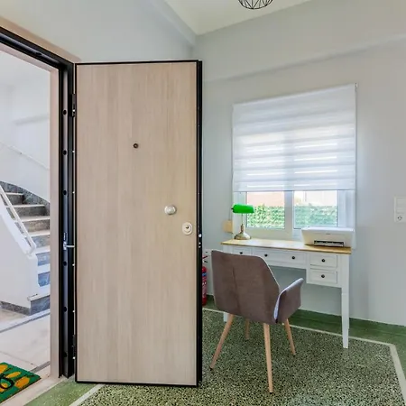 Renaissance Apartment, Feeling The Heartbeat Of Rethymno! Apartamento Rétino