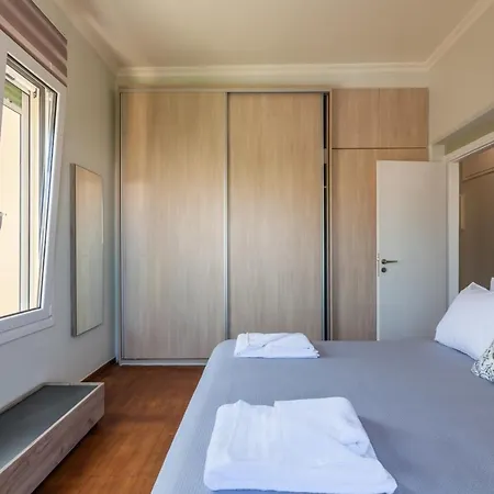 Renaissance Apartment, Feeling The Heartbeat Of Rethymno! Apartment *